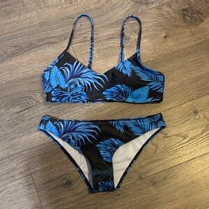 Tropical Blue Leaf Print Bikini Set